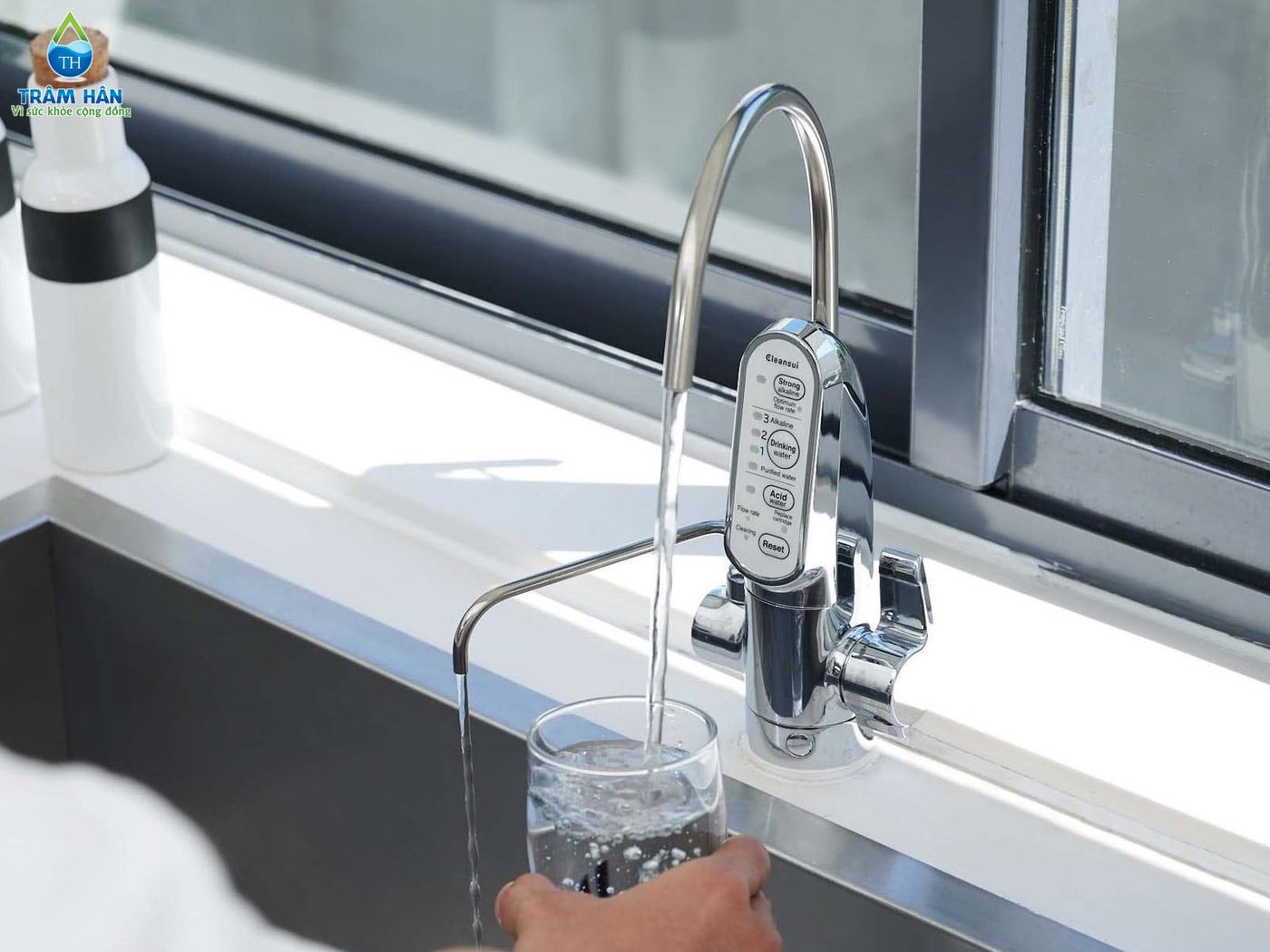 Vòi điện giải Cleansui – Nhật Bản